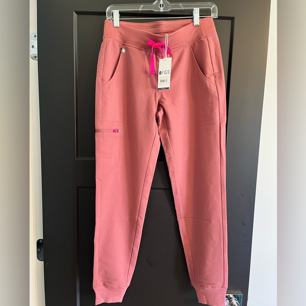Figs Women's Mauve Zamora Joggers with Pink Drawstring
